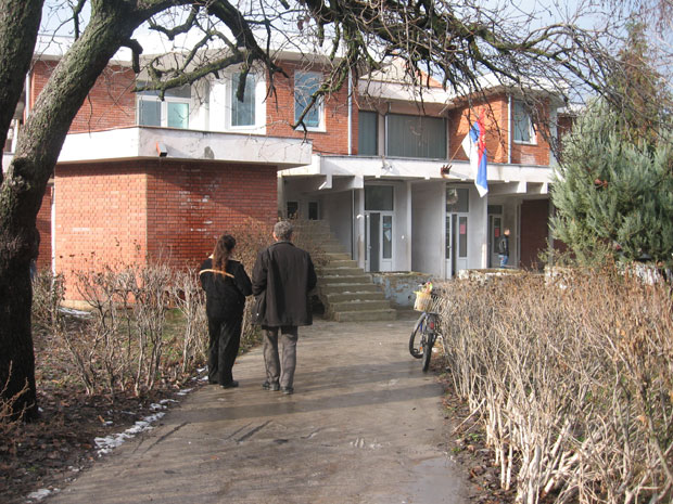 ТРАЖЕ СМЕНУ У ДОМУ ЗДРАВЉА: Видео-надзор за политичке сврхе