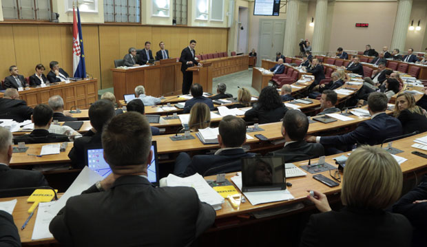 РАМПА ЗА СРБИЈУ: У Сабору захтев да се закочи европски пут наше земље