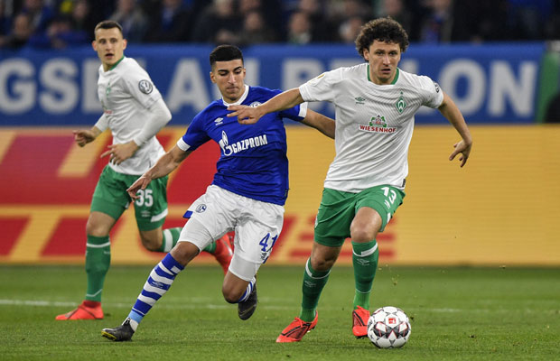 ПАУЗА ЗА ДЕФАНЗИВЦА: Вељковић се повредио