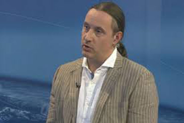 Посланик Бундестага: Бомбардовањем Југославије НАТО је показао своје право лице