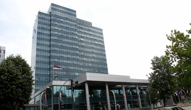 Влада РС обећала да ће тражити решења за повећање пензија