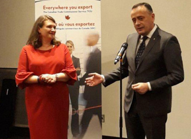 НАША ОКНА ПРЕД СВЕТОМ: Самит министара рударства у Торонту