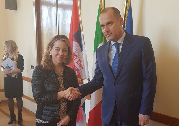 Србија и Италија заједно за ниже цене лекова