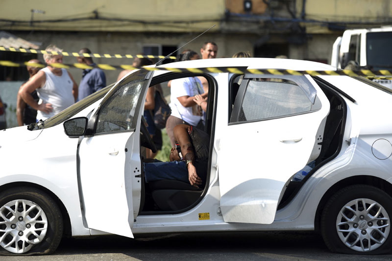 Војска са 80 метака случајно изрешетала човека