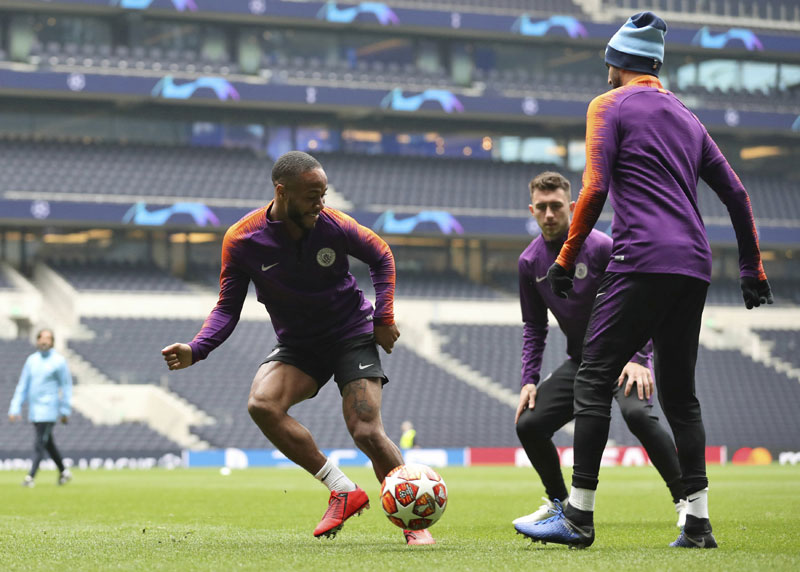 Стерлинг: Играчи не треба да напуштају терен због расистичких увреда