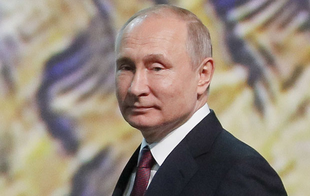 ПУТИН УПОЗОРИО: Поштујте међународно право, сетите се Југославије!
