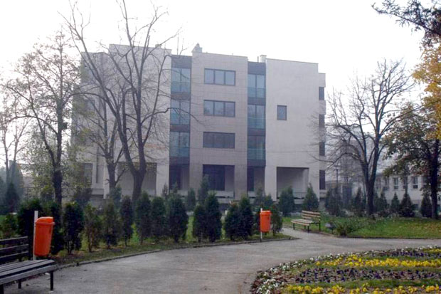 УЖАС У ПОЖАРЕВЦУ: Једногодишња девојчица појела отров за глодаре па преминула