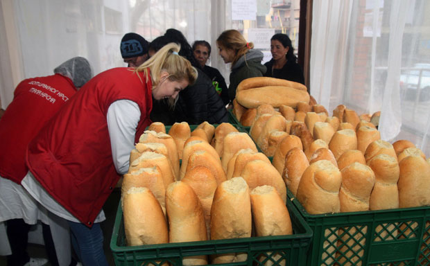 За социјално угрожене групе у Србији 433,3 милиона динара 