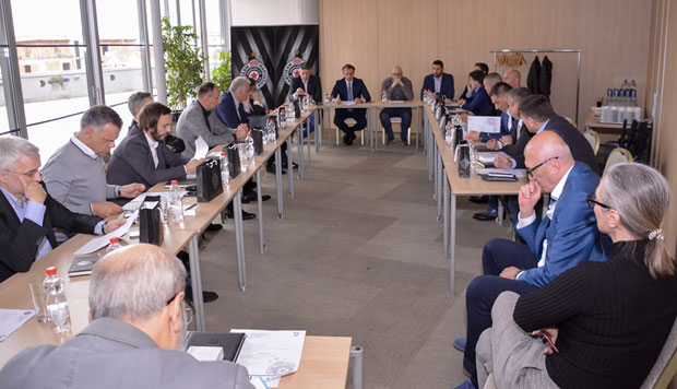 ОДРЖАНА СЕДНИЦА УПРАВНОГ ОДБОРА ПАРТИЗАНА: Два циља остварена