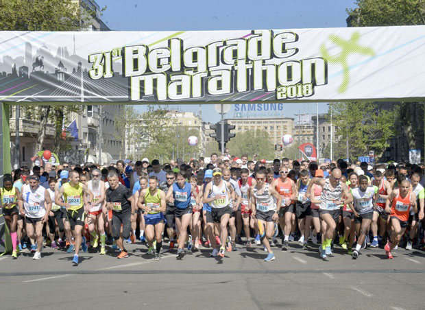 РЕКОРДНИХ 8.000 НА БГ МАРАТОНУ; Николић: Права слика у свет 