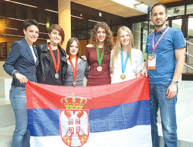 Медаље нашим математичаркама