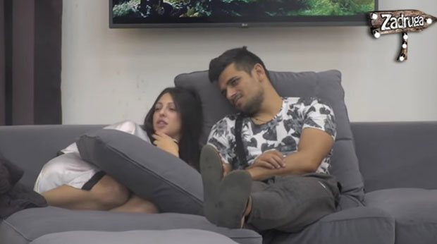 ШУТНУО МАЈУ У СТОМАК: Бора Сантана завршио у изолацији