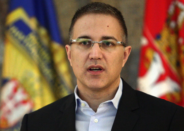 Стефановић: Лаж је да ће полиција блокирати путеве