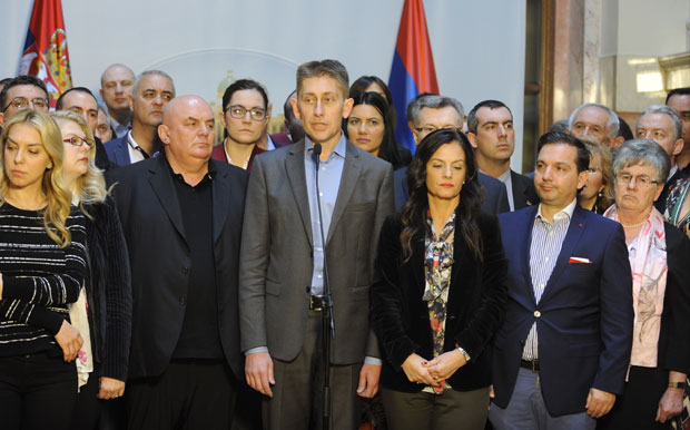 Чувамо Скупштину од насиља и тајкуна