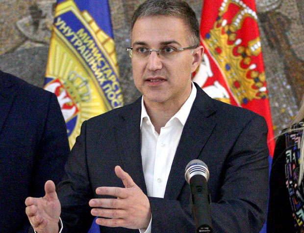 Стефановић: Они неће изборе, вратили се на реторику насиља