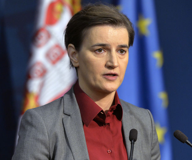 Брнабић: Србија није земља којој се сервирају решења