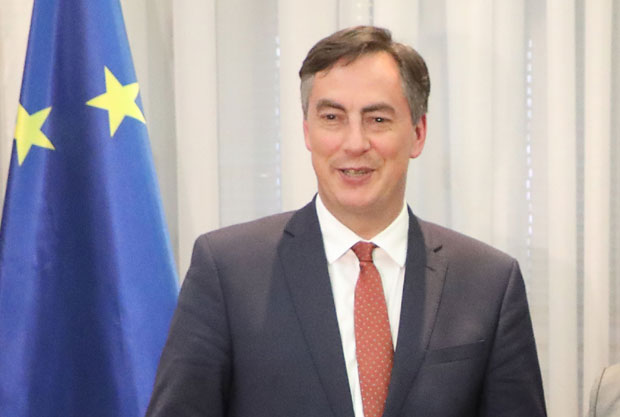 Мекалистер: Наставак дијалога Београда и Приштине заједнички циљ ЕУ
