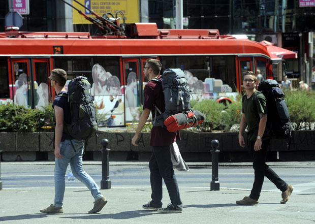 ИСТРАЖИВАЊЕ ПОКАЗАЛО: У Србији странци лако склапају нова пријатељства