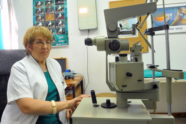 Због гледања у екран све више кратковиде деце