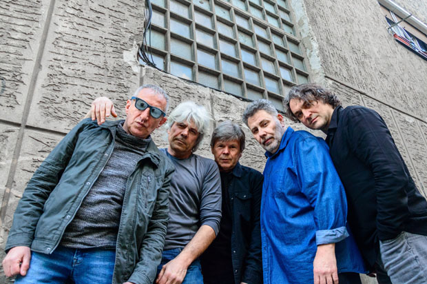 Блуз у Србији на високом нивоу