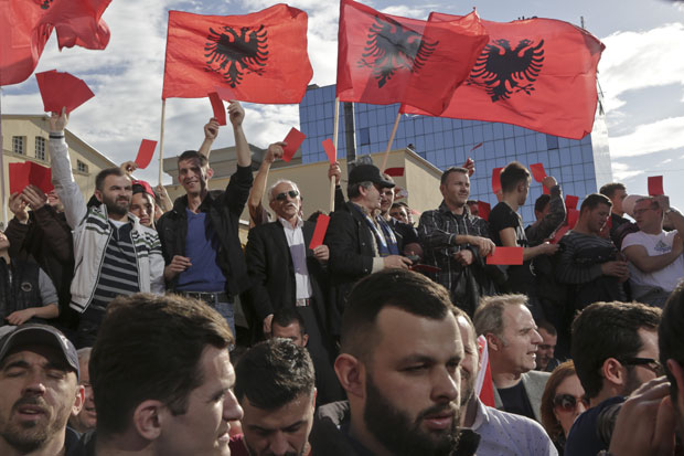 РУСИЈА ПОРУЧУЈЕ: Тежње Тиране о великој Албанији компликују дијалог Београда и Приштине