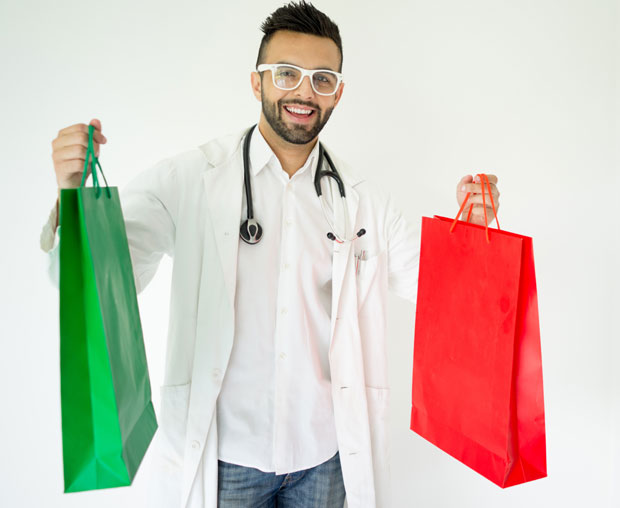 ОДРЕДБА О ЧАШЋАВАЊУ ЛЕКАРА: Ако поклон вреди више од ове суме не смеју да га приме