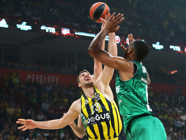 Обрадовић: Нисмо играли на нивоу плеј-офа, тренер је одговоран; Јасикевичијус: Ово је Феноменални