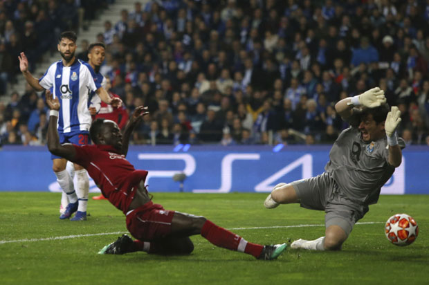 Мане пре Леа и Кристијана