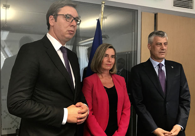 Немачки посланици критикују Могерини због КиМ