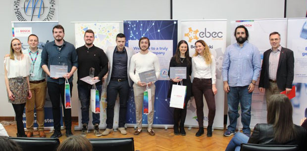 Наши студенти праве формулу на струју