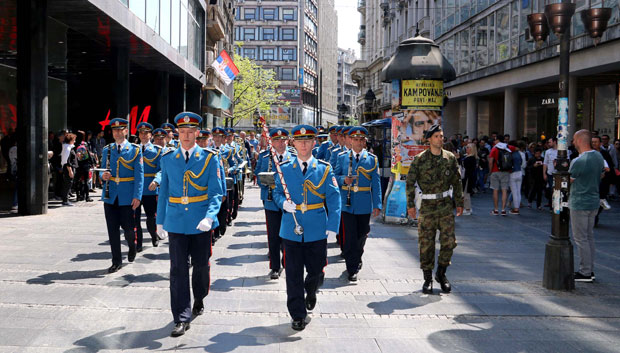 Дефиле оркестра Гарде и егзерцир на Калемегдану