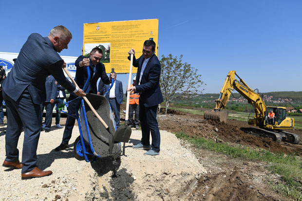 Камен темељац за станове за припаднике служби безбедности