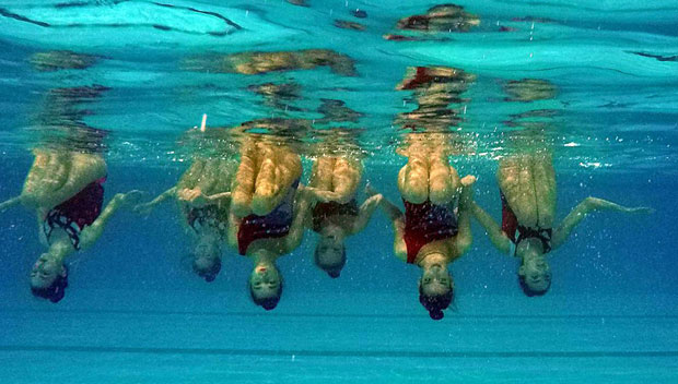 Кореографије под водом јачају тело и ум 