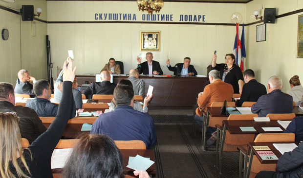 УЗДАРЈА ОПШТИНЕ ЛОПАРЕ: Повеља Шаровићу и Зецу