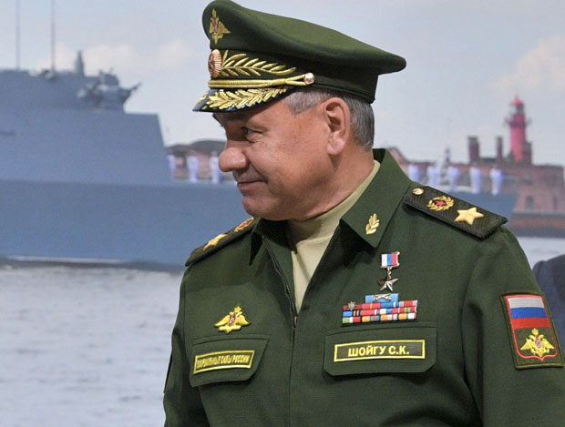 Шојгу: Одговорићемо на кораке НАТО у близини руске границе