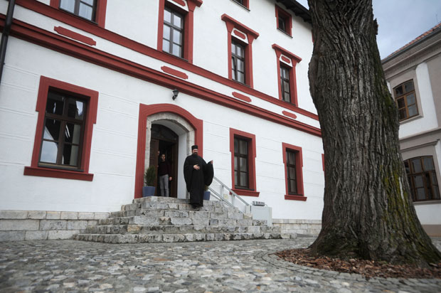 Богословија у Призрену представља наду да је могућ опстанак Срба на Космету