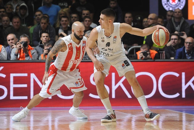 ПОЧИЊЕ СУПЕРЛИГА: Звезда жели пету узастопну титулу, у Партизану очекују занимљиву трку за трон