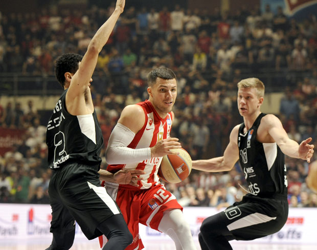 СВИ ПРОТИВ ЗВЕЗДЕ: Вечити ривали главни фаворити за трофеј у Суперлиги