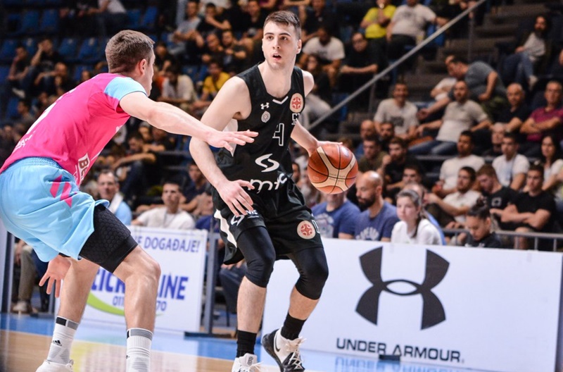 ЦРНО-БЕЛИМА ВИШЕ ПРИЈАЛА ПАУЗА: Партизан лако са Мегом