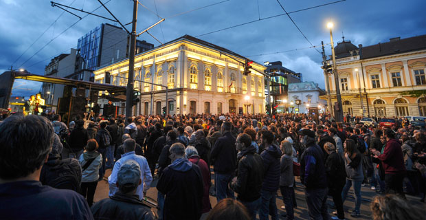  Протест у Београду: Не брините када нас је на празник мање