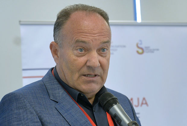 ОПЉАЧКАН МИНИСТАР ВЛАДЕ СРБИЈЕ: Провалник из куће однео накит и сатове