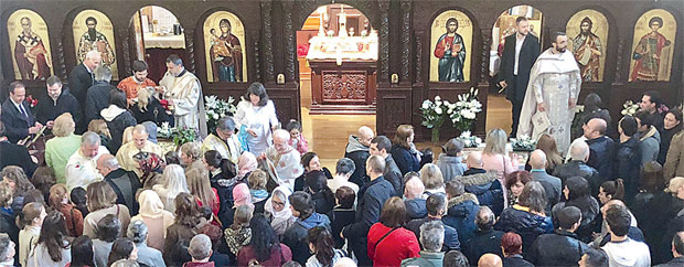 Препуна српска црква Светог Саве у Паризу