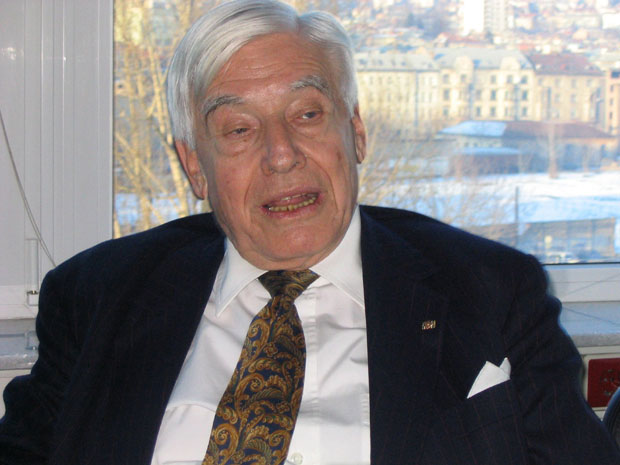 Бивши високи представник за БиХ: Подела на Западном Балкану по етничком кључу мора бити искључена
