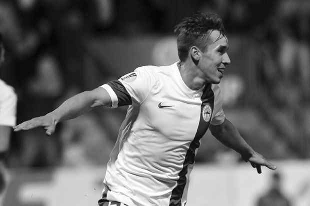 ТРАГЕДИЈА У ТУРСКОЈ: Чешки репрезентативац погинуо, шесторица фудбалера Алањаспора повређени (ВИДЕО)