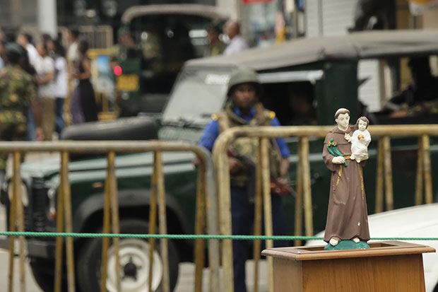 Иза масакра у Шри Ланки стоје странци?