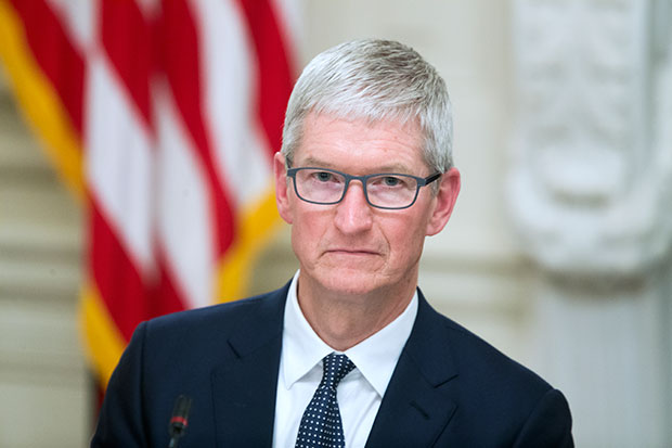 Кук: Сва деца би требало да науче да кодирају