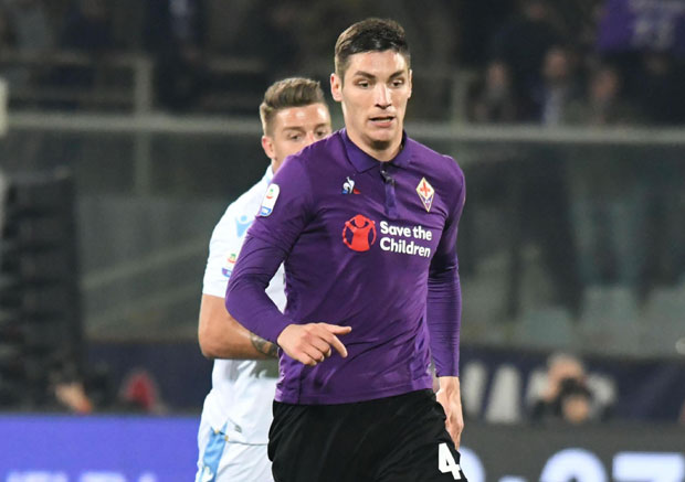 ЈУВЕ ГЛЕДАО БЛЕКИЈА: Српски штопер из Фиорентине мета шампиона Италије