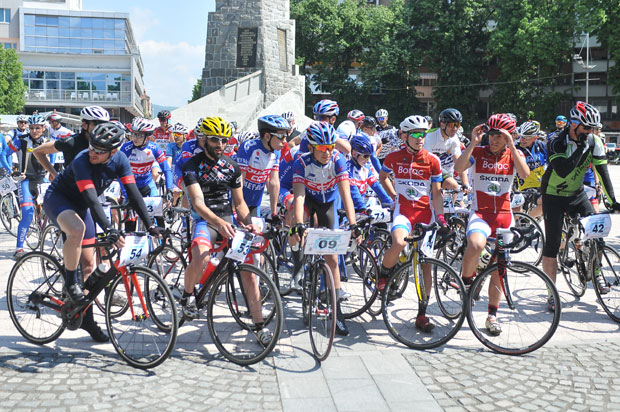 МЕМОРИЈАЛ РАДОШ ЧУБРИЋ: Доајену у част (ФОТО)