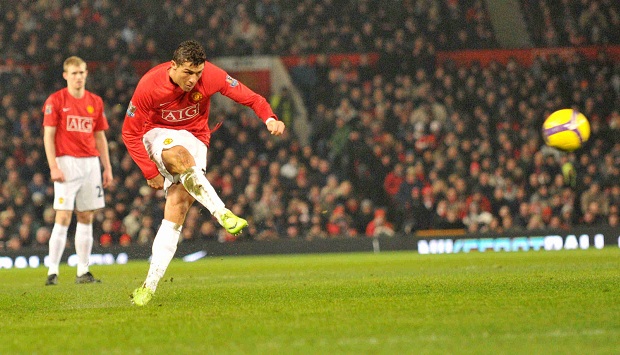 ЛИНГАРД ИМА РЕШЕЊЕ ЗА ЈУНАЈТЕД: Вратите Роналда