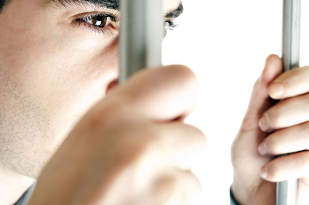 Просечан осуђеник у Србији је самац без посла